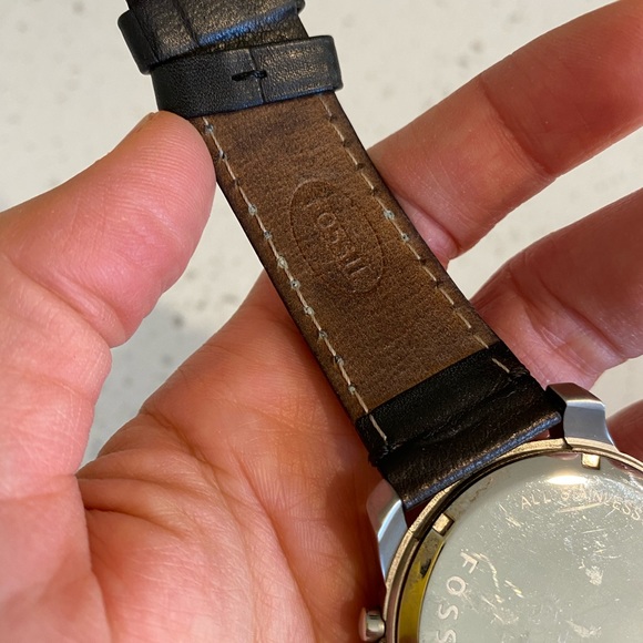 Fossil watch - Picture 4 of 4